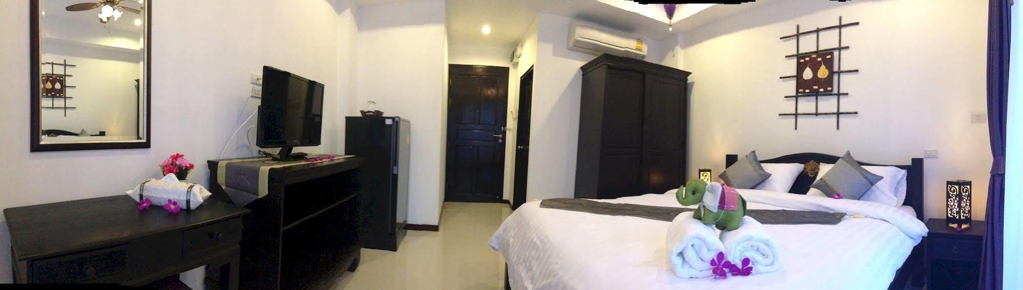 Swiss Paradise Boutique Villa Pattaya Bagian luar foto