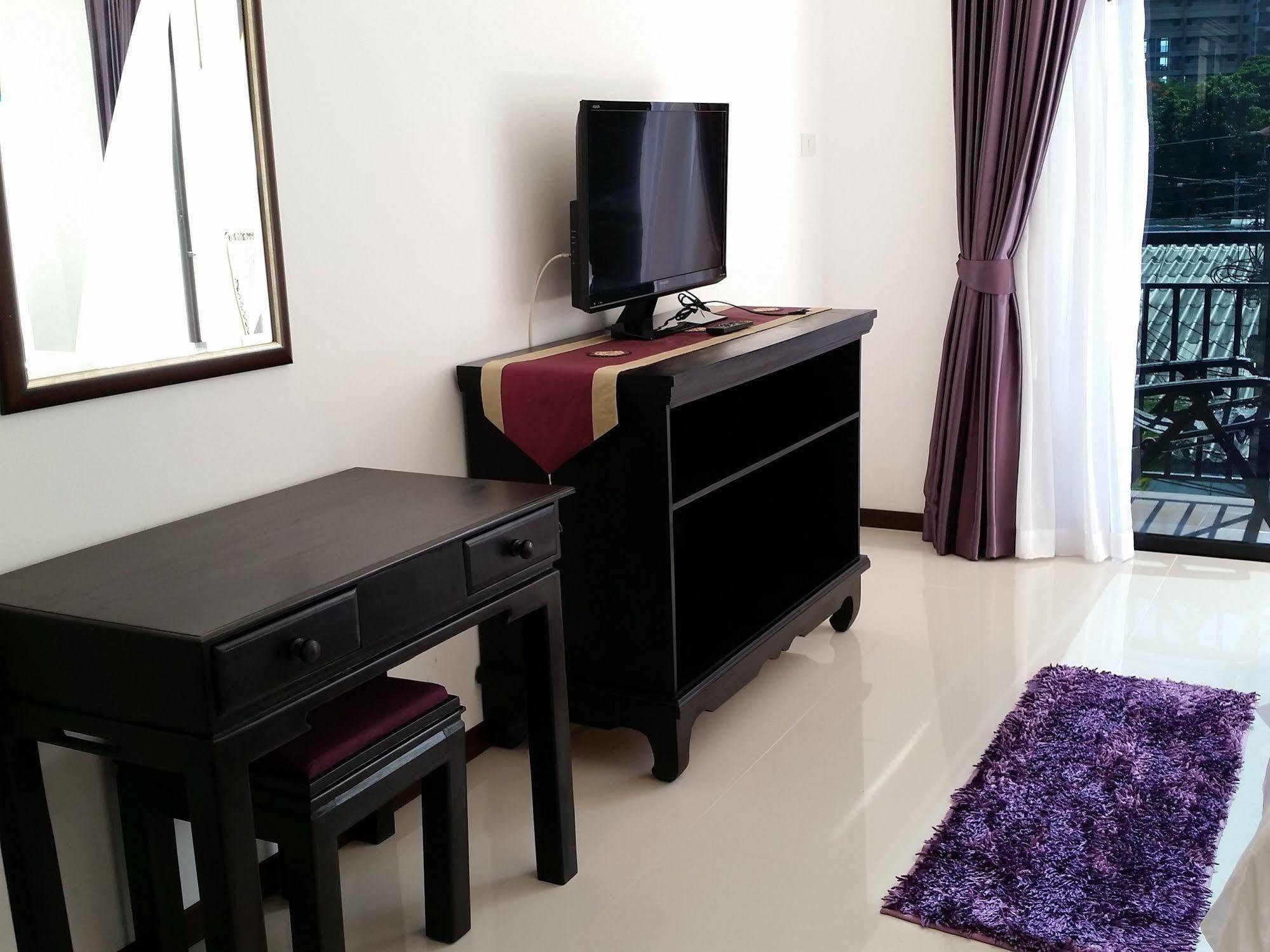 Swiss Paradise Boutique Villa Pattaya Bagian luar foto